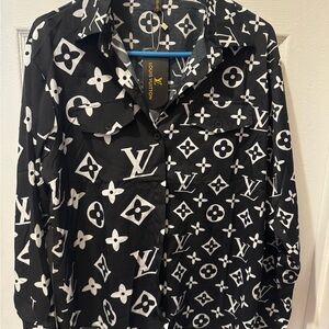 Louis Vuitton Monogram Shirt in Black and White